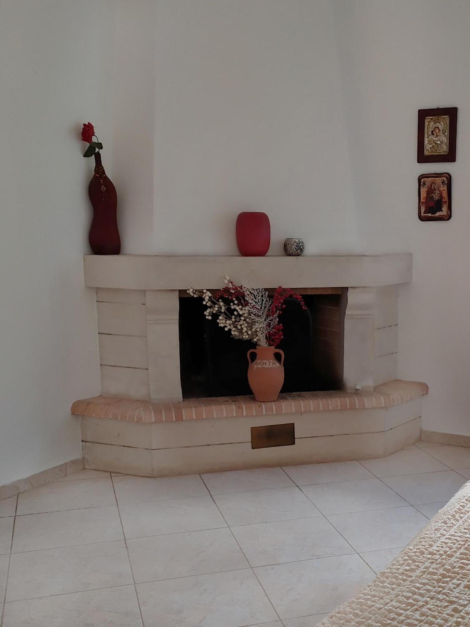 Georgia'S Family Apartment イラクリオン エクステリア 写真