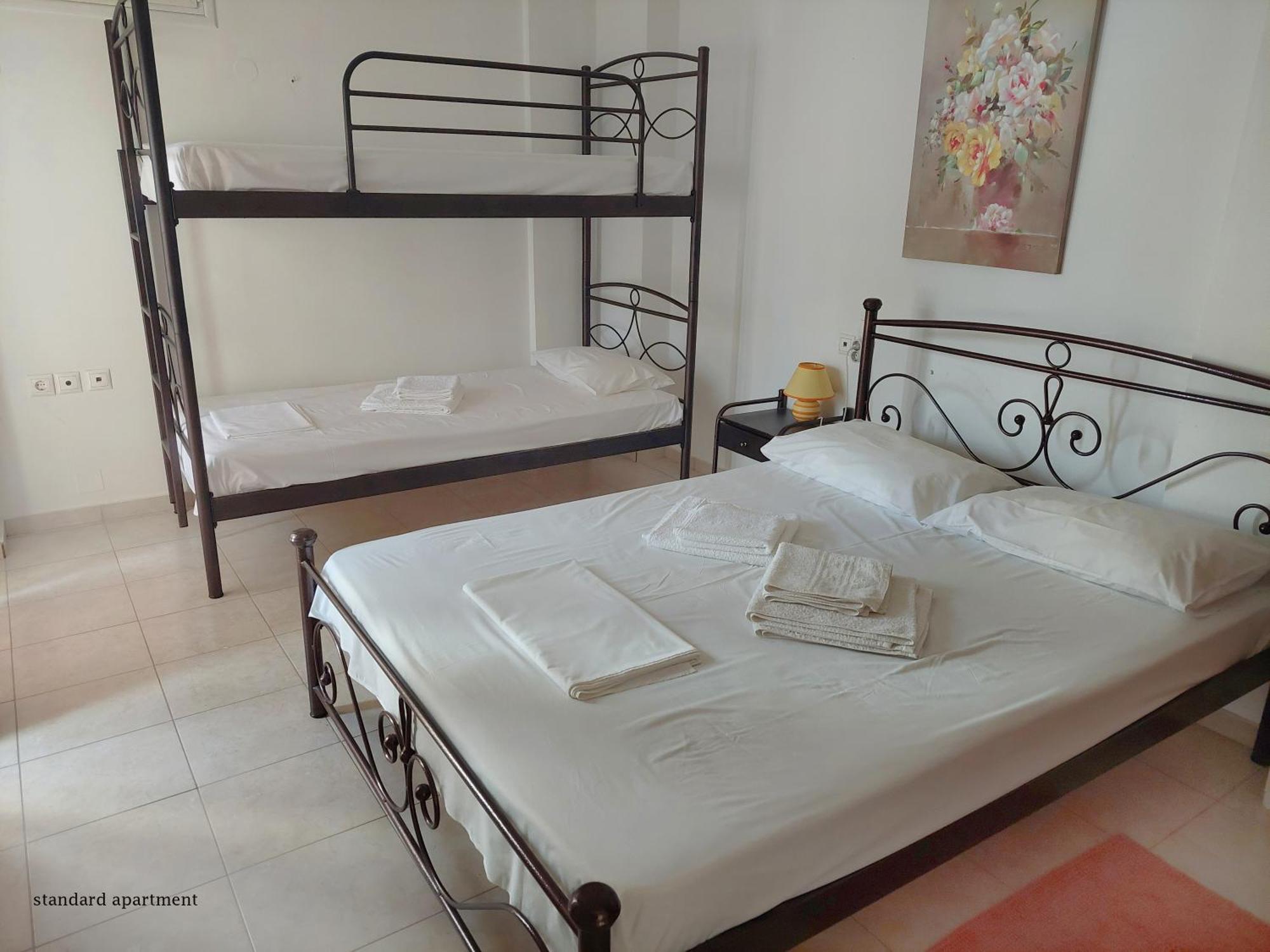 Georgia'S Family Apartment イラクリオン エクステリア 写真